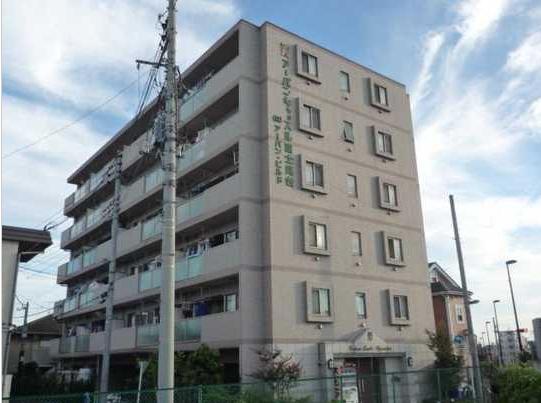 ◎築浅物件　平成18年6月築
◎内装リフォーム工事済
◎安心のオートロック
◎5階部分　3面採光
◎ペット飼育可
